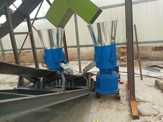 30kw YSX Pellete Making Machine Pelletizer pour aliments pour animaux / Compacteur à matériau fondu