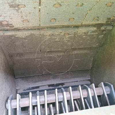 Concasseur de paille 4kw Puissance 5,5kw Sortie adaptée aux matériaux secs
