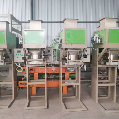 Machine d'emballage automatique de type sac de fermeture arrière pour l'intégration de granulés de déchets animaux
