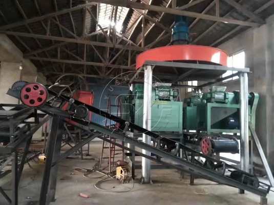 2000 kg/h de sortie YSX NPK Granulateur/compacteur à double rouleau pour méthode de granulation à sec