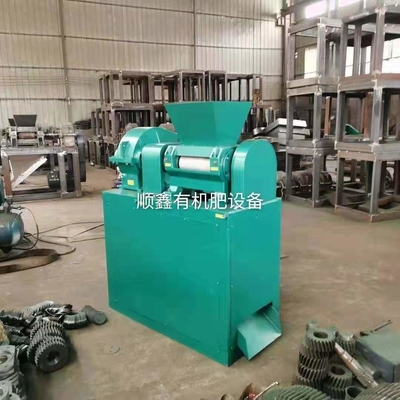 700 kg de poids YSX machine à double rouleau granulateur pour la production d'engrais composés
